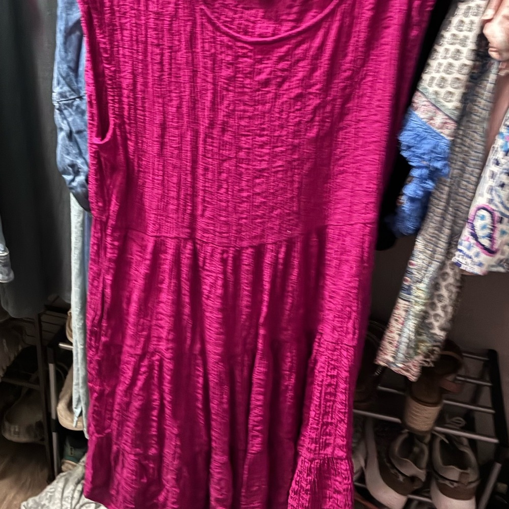 Knox Rose Sleeveless Fuchsia Midi Dress